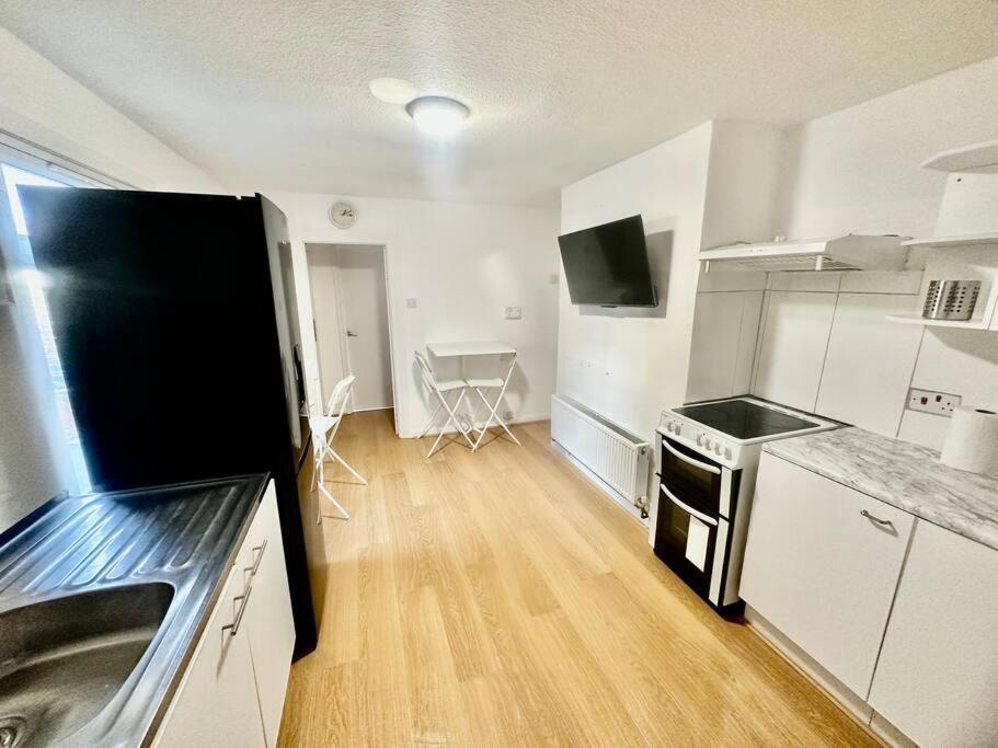 Cosy Two Bedroom Apartment,Se13 Londra Esterno foto